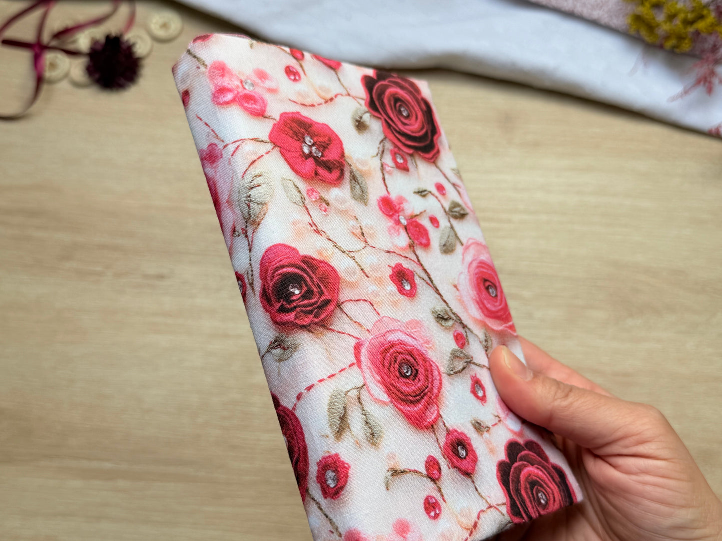 Couvre-livre - Rose du Broderies