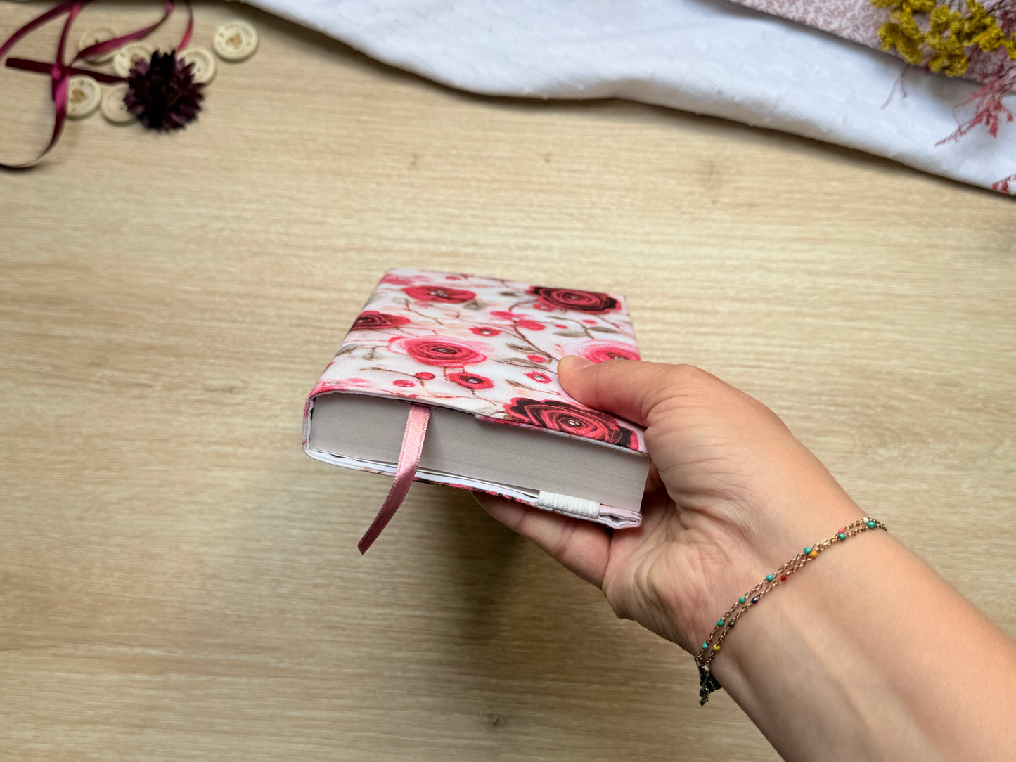 Couvre-livre - Rose du Broderies