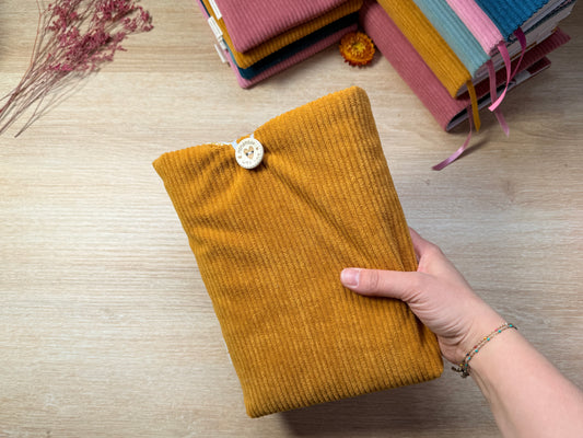 Pochette à livre - Velours Moutarde