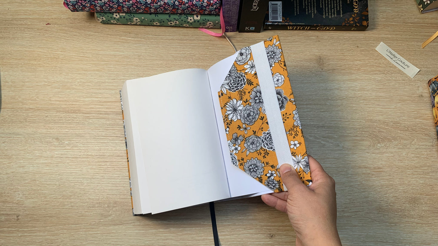 Couvre-livre - Camélia