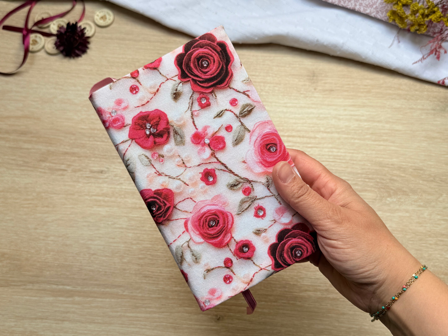 Couvre-livre - Rose du Broderies