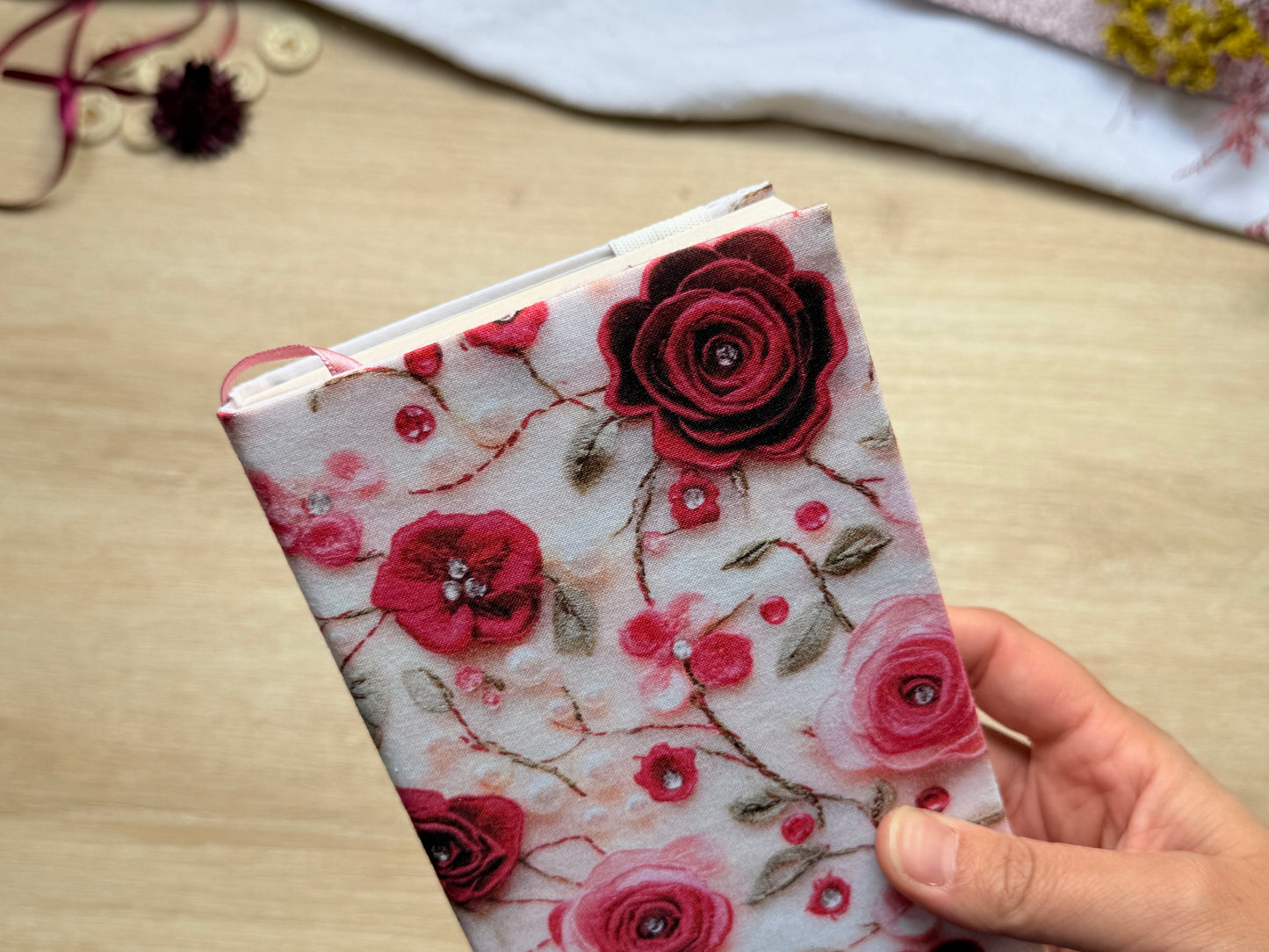 Couvre-livre - Rose du Broderies