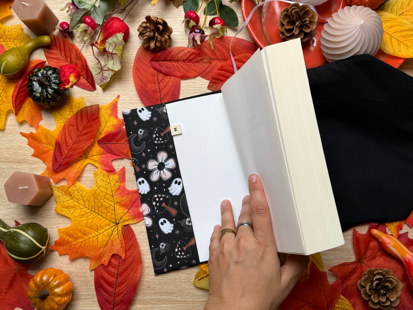 Couvre-livre - Gost Flower